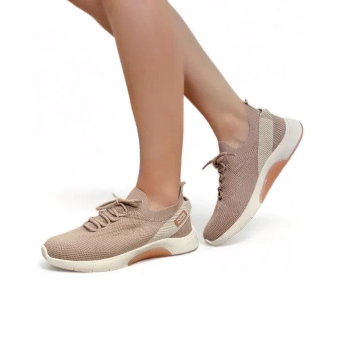 Tênis Ortopédico Massageador + 3 Pares de Meias - izi - Useizibr